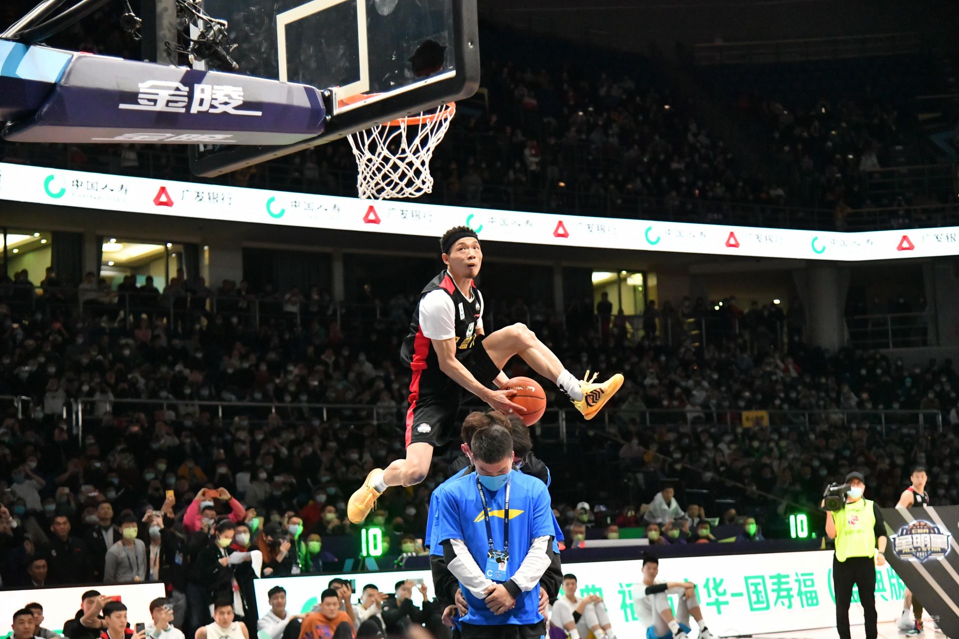 设施建设和 设施建设和